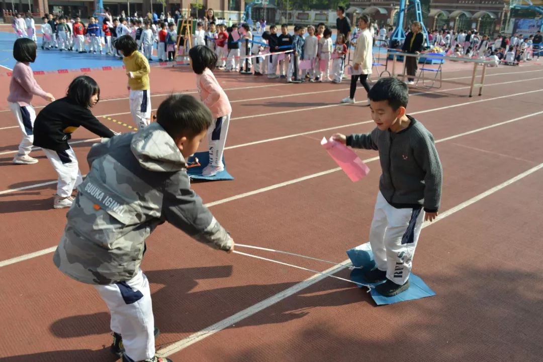 比什么皆什么成语_成语故事简笔画(3)