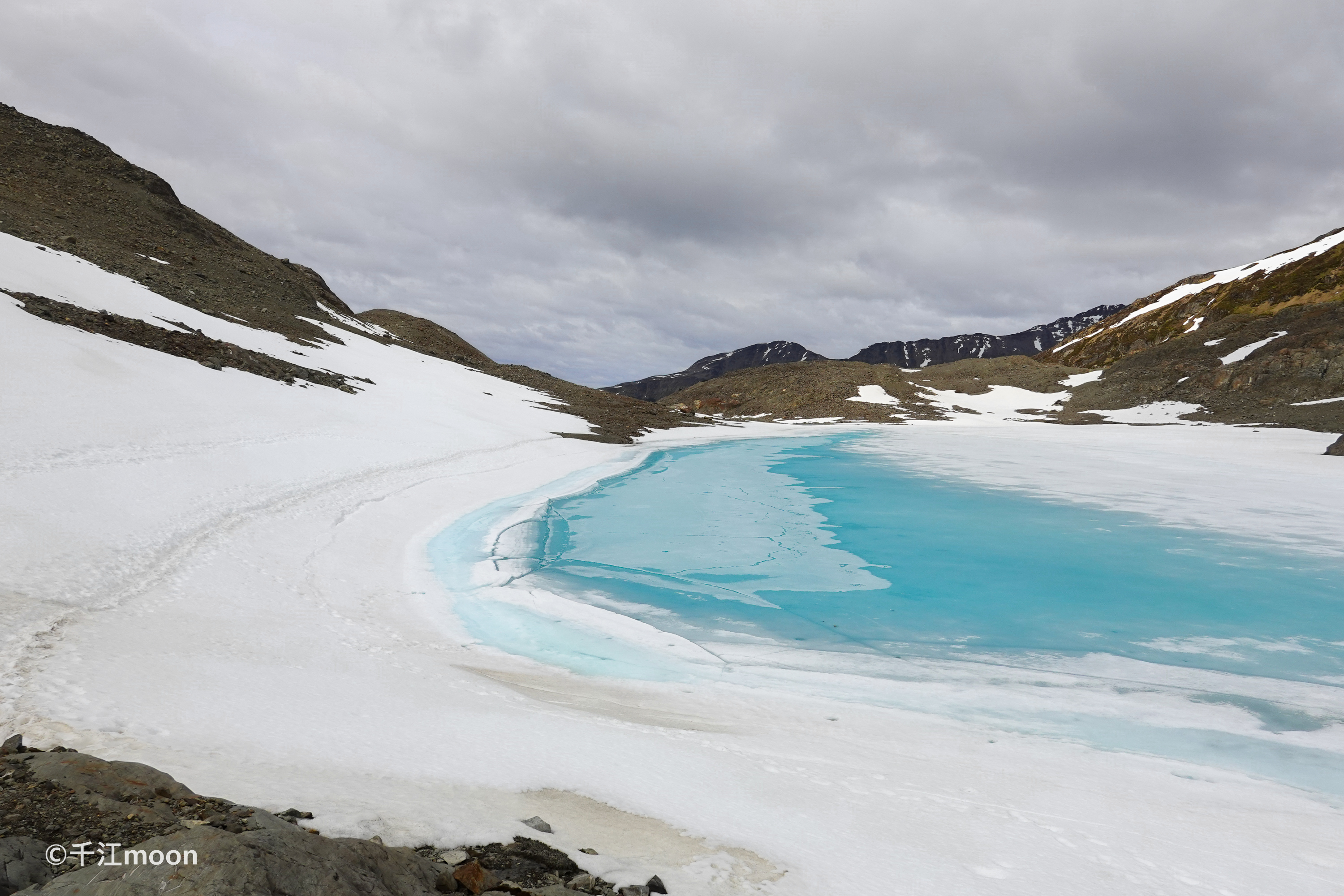 徒步火地岛,探险冰川湖