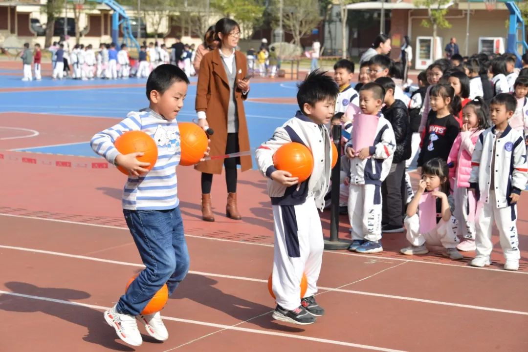 比什么皆什么成语_成语故事简笔画(3)