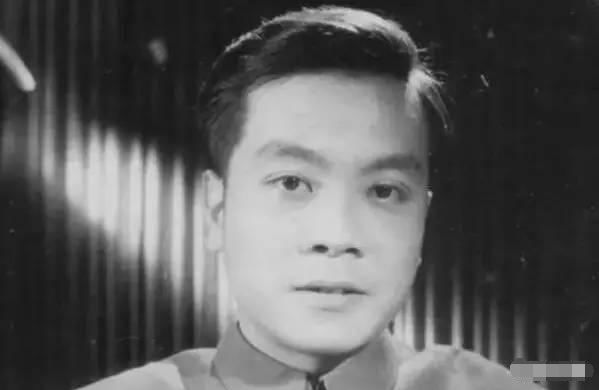 赵忠祥与妻子年轻照被曝出, 与现在老态龙钟差距