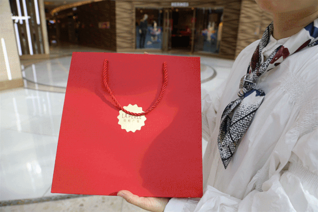 春节去哪?最潮ai花市,最火黄飞鸿龙狮团,最in利是封都