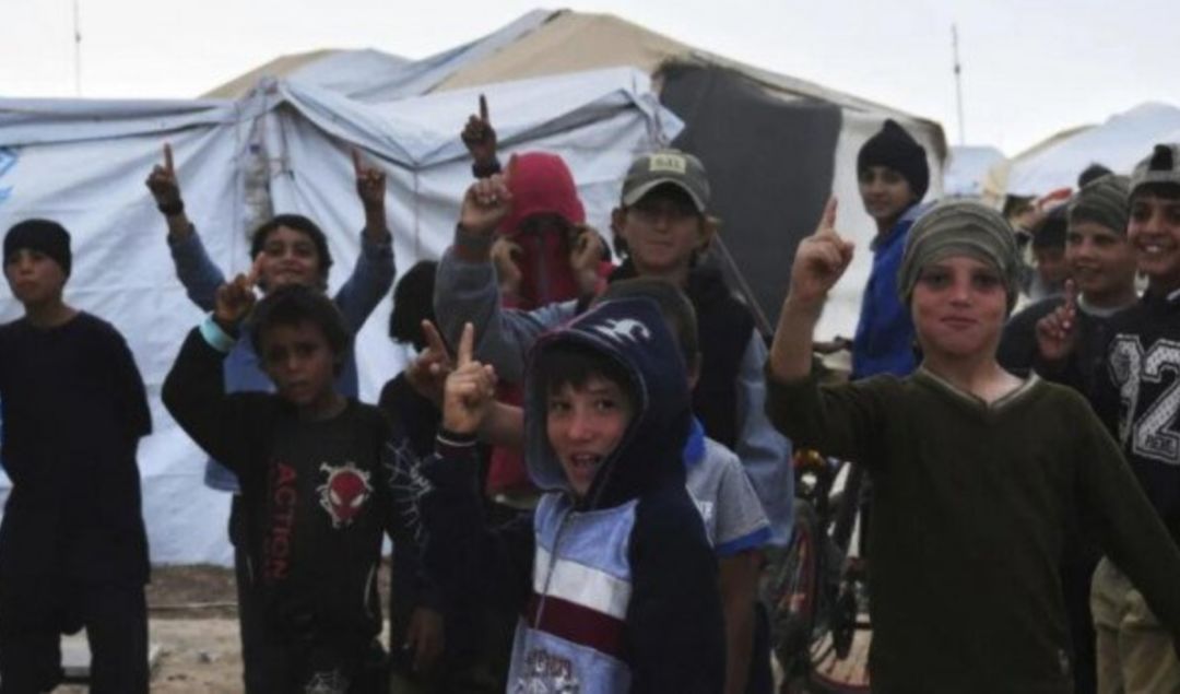 澳洲夫妇因与IS有关联被取消国籍!内政部:爹妈