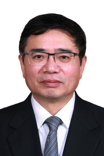 蒋卓庆当选为上海市人大常委会主任