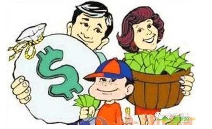 一个家庭除去正常开销,还能存多少钱,十万元多吗?