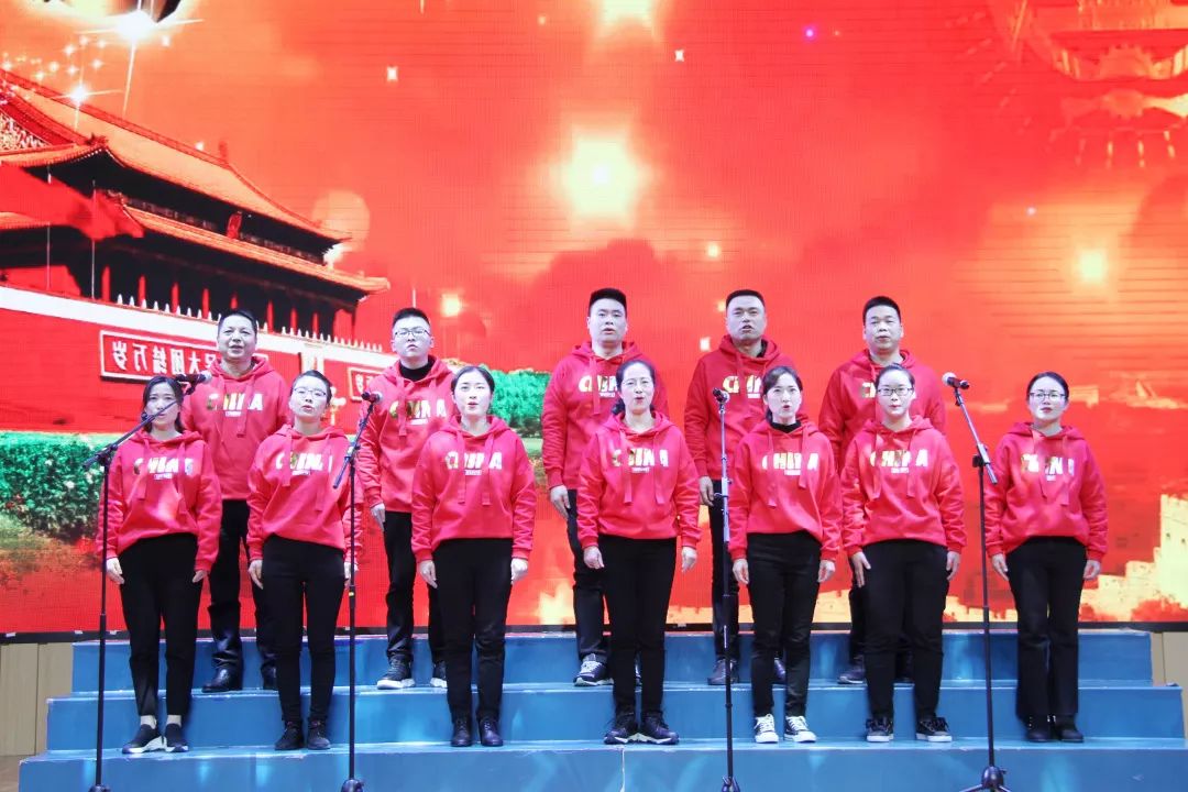 合唱《大中国》