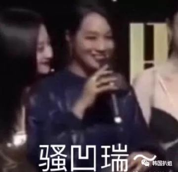 双手合十什么梗 daa981ee6355411bab3dd45b72db56a7.jpeg