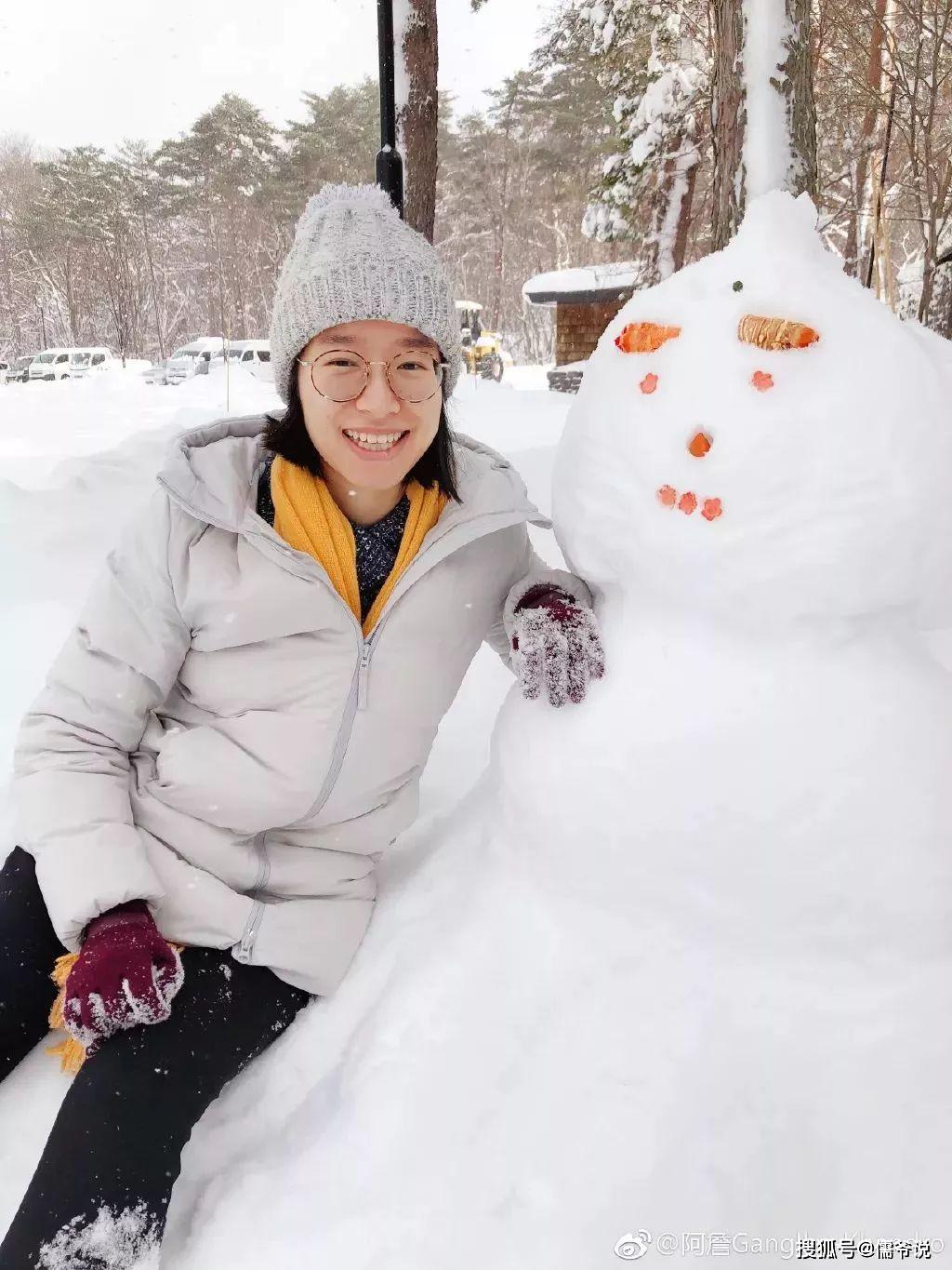 奇葩说夺冠,负债100万“穷人孩子”詹青云人设崩塌
