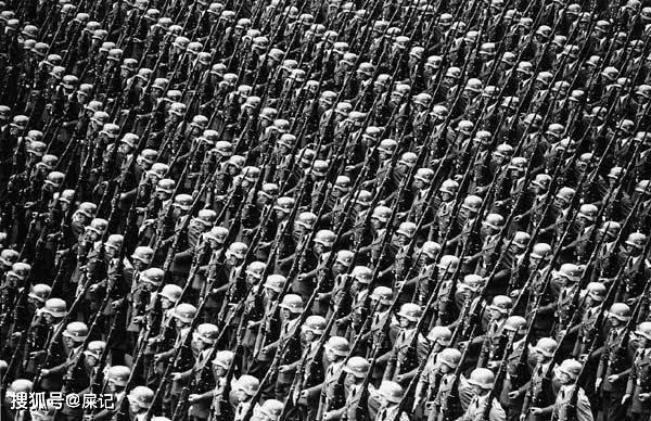 二战时,德国距离胜利有多近?没这个猪队友早赢了