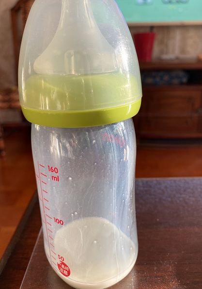 小孩几个月可以断奶粉 4a35c680ae724f19b6218ef9cfbcba68.jpeg