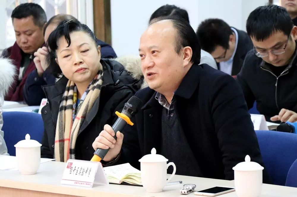 刘欣,马景云,卢昭,王开宇,张晓华,陈霞,范富强等校长和教师代表先后