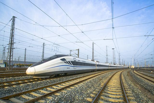 什么是高铁客运 7b2fd1c29ee9465f89367164e7ed5380.jpeg