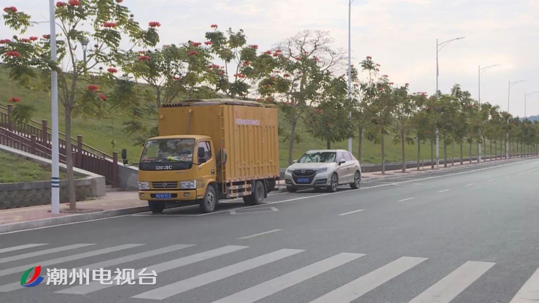 收费站可以临时停车 8a25bf18d7a845b7a2d4f295bcac43ad.jpeg