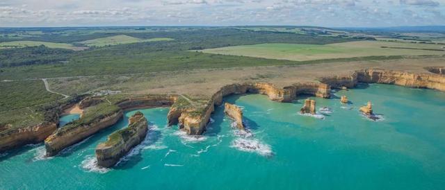 国外海边度假胜地有哪些 c6334898ee86469483276b28f08ad749.jpeg