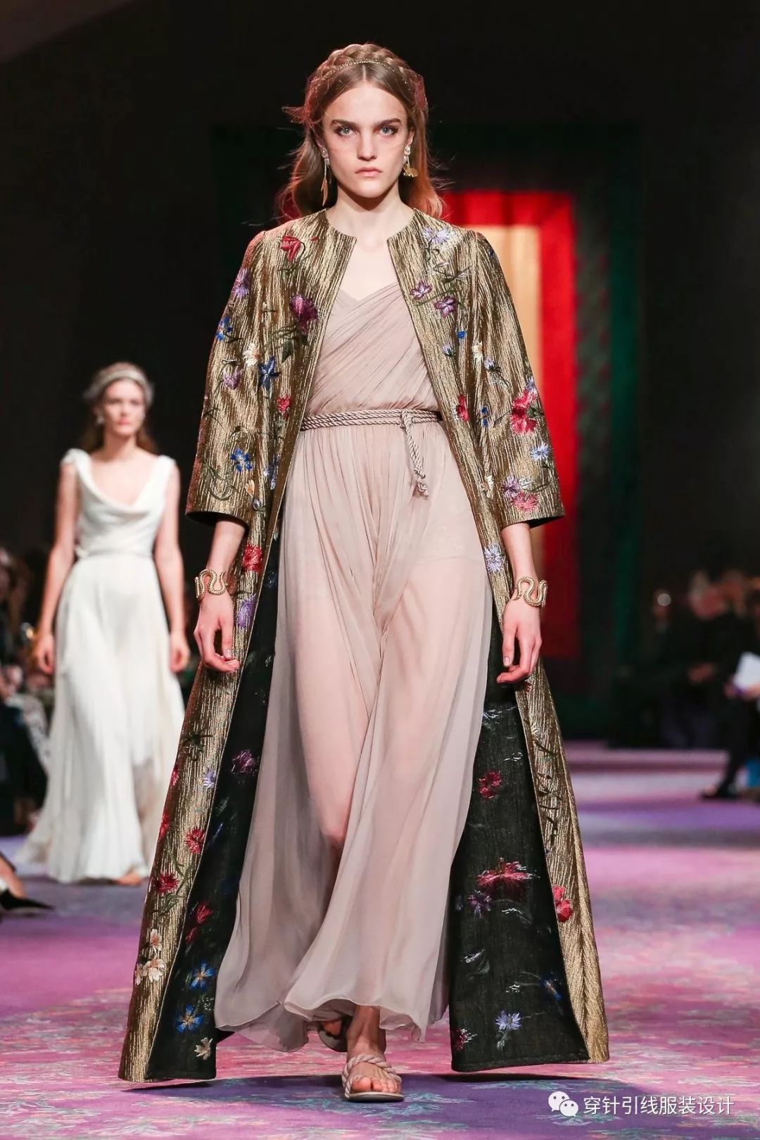 dior 2020春夏高定系列:如果女性统治了世界呢?