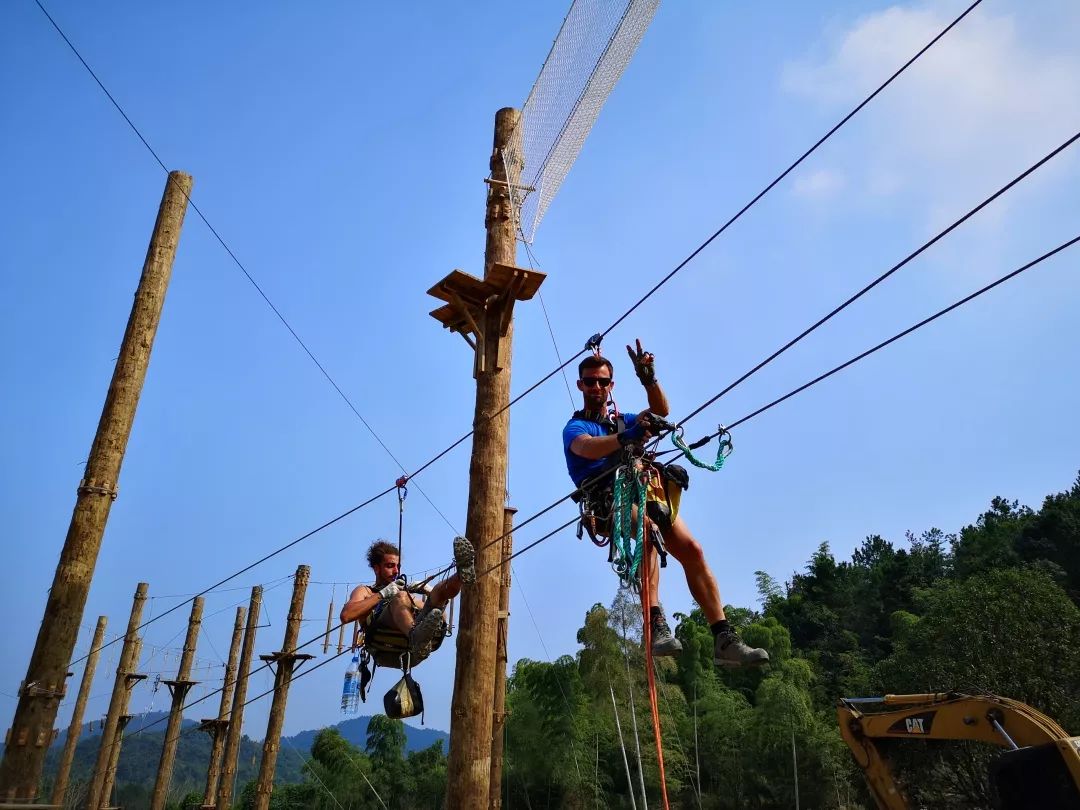 德清上渚山奇幻谷户外探险基地