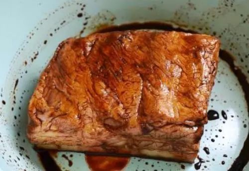 如何解冻炸好的扣肉 edb672eb04d6463f853ce12a43709bc3.jpeg