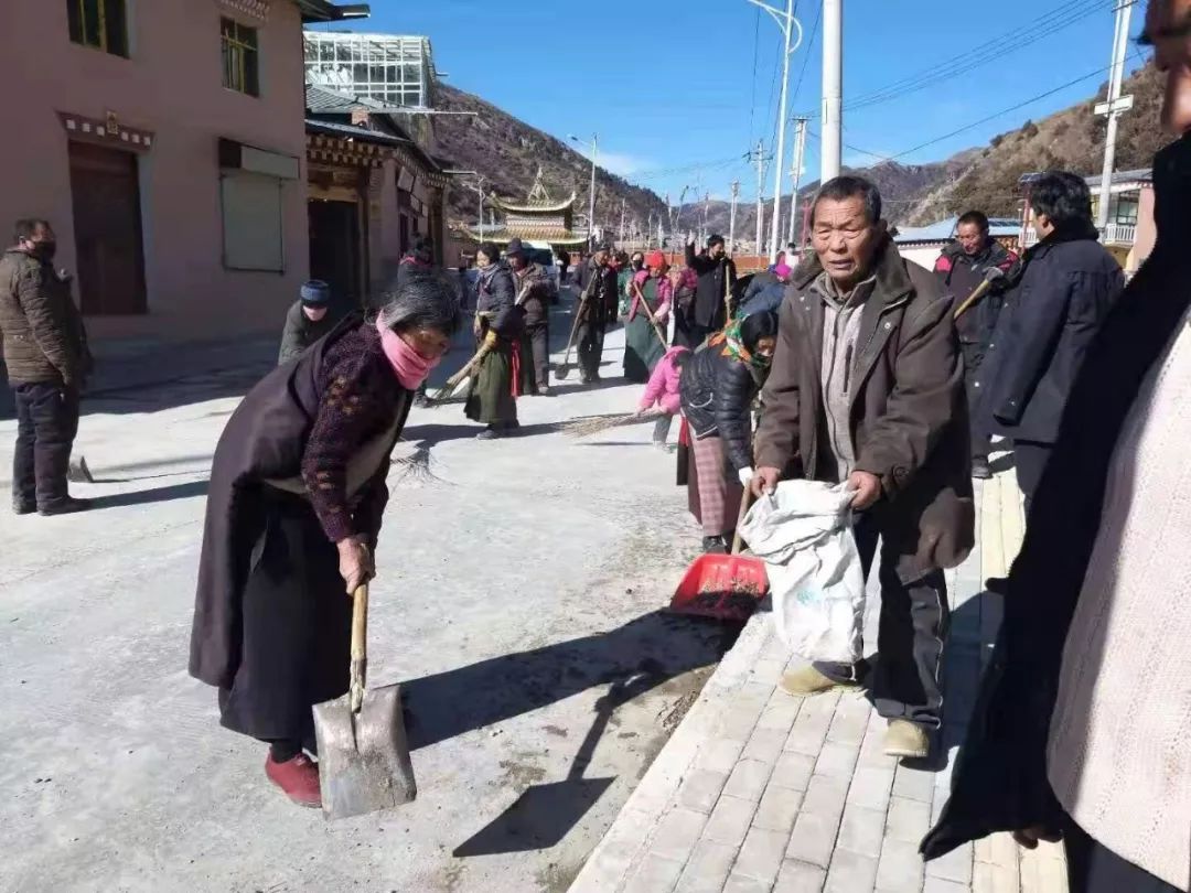 上庄乱建下庄脏 脏把乱建望只尼,综合整治篇今天,咱们用卓尼"花儿"唱