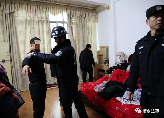 崇左人口多少钱_崇左人口图片(2)