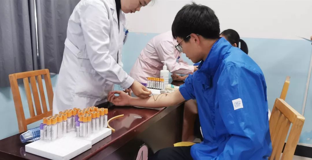 第三师图木舒克市2020年gdp_兵团第三师图木舒克市 招商引智云推介之印象图木舒克(3)