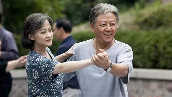 父母爱情演员刘天池 a08fa17ed94a4ba48f0ec743a4a570c8.png