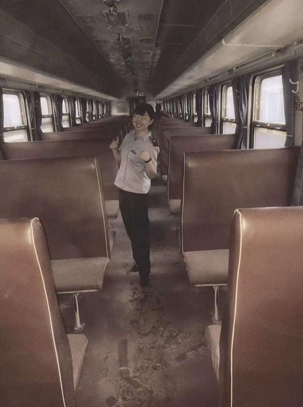 网络述年|奔跑在塔克拉玛干沙漠边缘的最后"绿皮车"