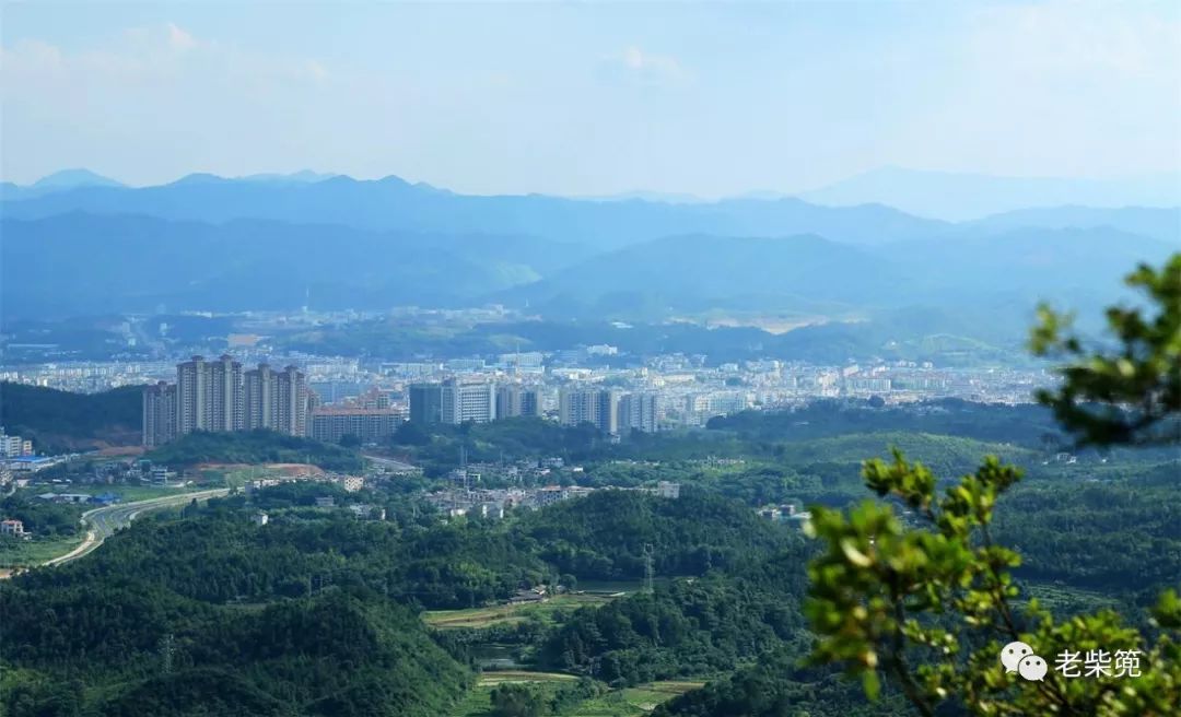 大余的山 南安的水