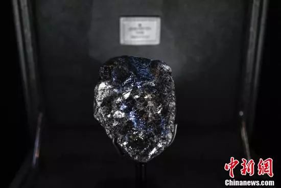 世界第二大钻石原石重1758克拉 未来或被切割