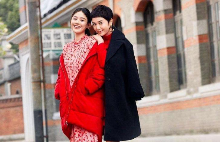 谁是马思纯小姨 fa5ac82da7744b74a8637e2114975a44.jpeg