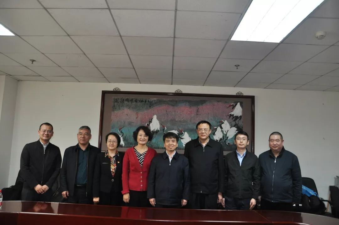 中共海淀区委常委,政法委书记吴计亮节前走访民革海淀
