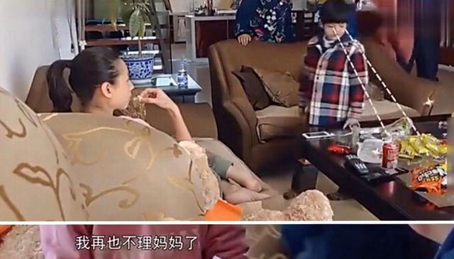 小皮育儿经：小学生被零食收买，为打伤老人的女子做伪证，“禁果效应”有多可怕