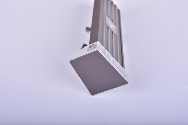 便宜又好用的显卡支架 2ddeda61ec6f4779ba82dbefd913dd4c.jpeg