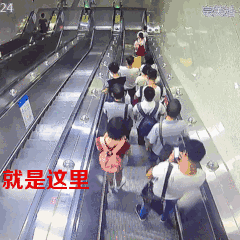 熊孩子搭配烟花爆竹:5毛钱,就能要了孩子的命!