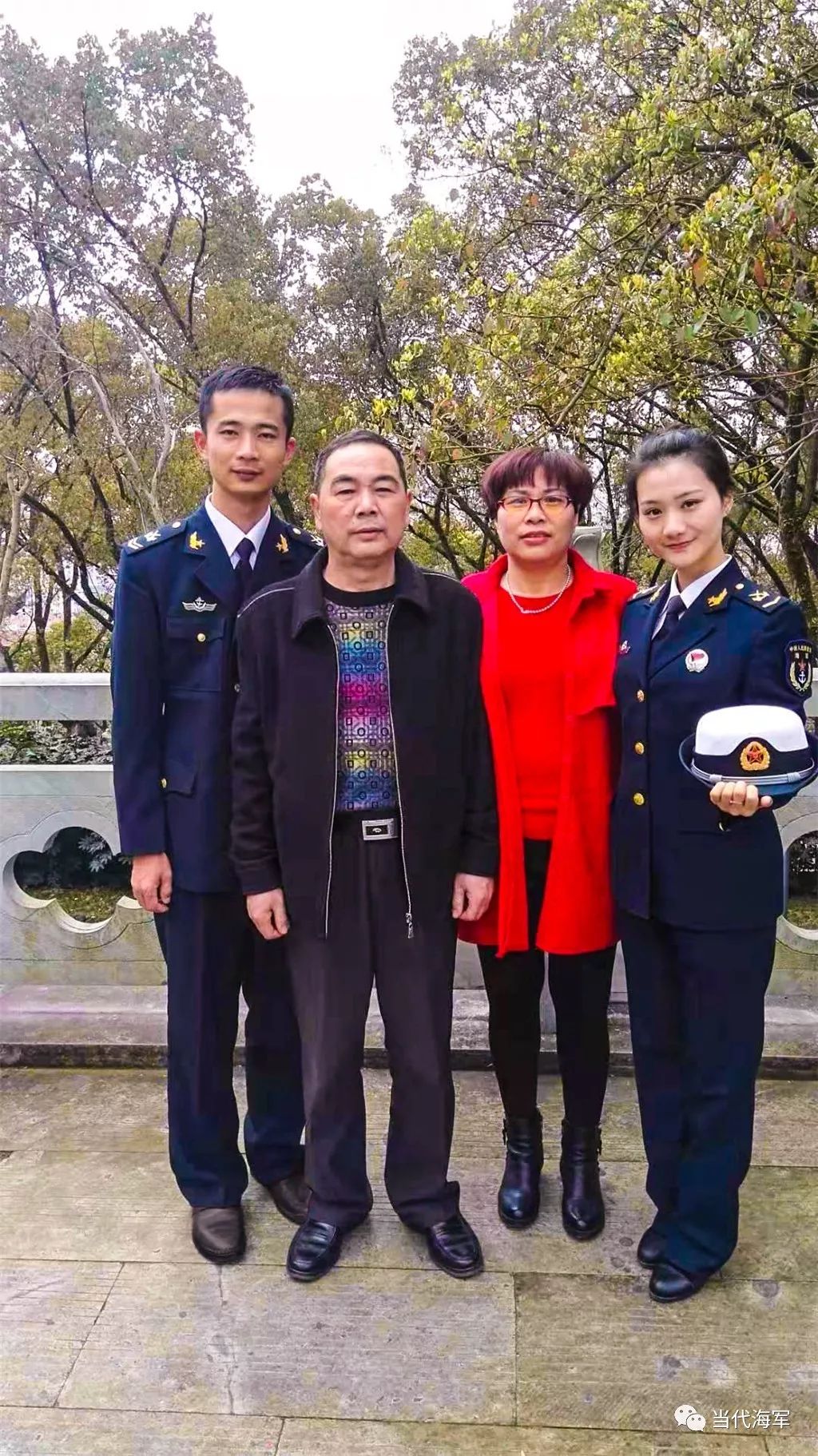 有一种幸福叫做军人的全家福