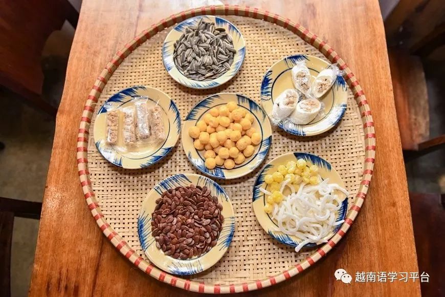 学包粽子体验越南春节传统俗,越南旅游过年不错