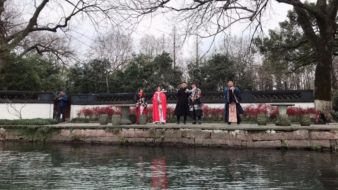 临安人口古代_题临安邸图片