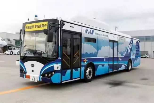 全球首款!比亚迪机场专用自动驾驶纯电动大巴