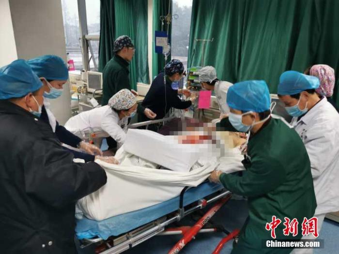 通山县人口有多少人口_通山县人民医院照片(3)