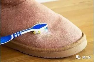 鞋子怎么快速洗白 3fa2bc10421c4a12bb5a8175d776feae.jpeg