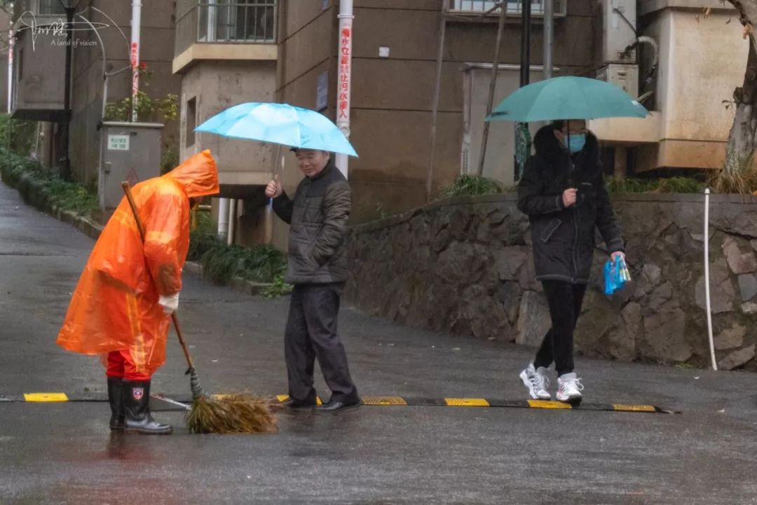 平凡的大年初一，疫情下的真实杭州