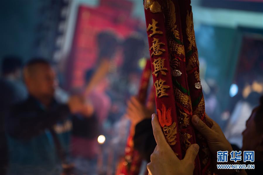 什么时候适合上香祈福 8015f7c173104b6a9e5400ad805831f1.jpeg