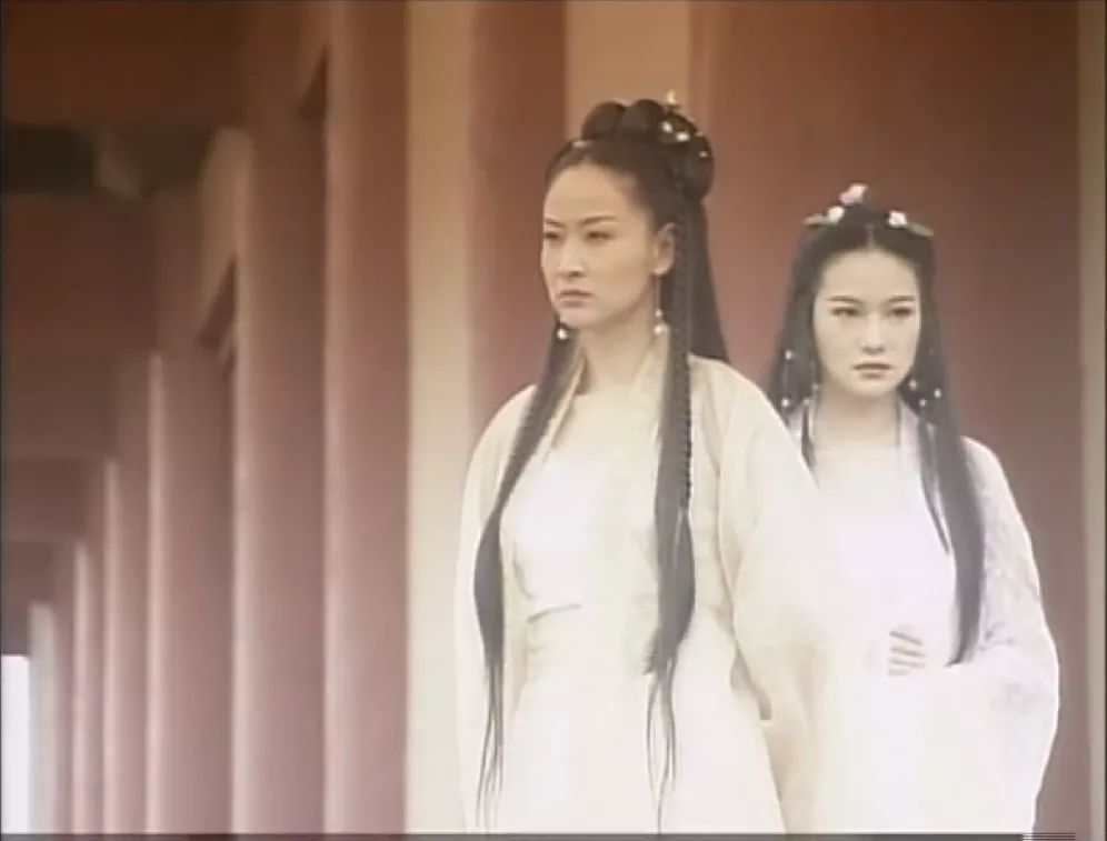 1999苏有朋版邀月和燕南天是情人,怜星和月奴对江枫展开了"双娇夺面"