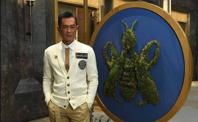 2020年艺人粉丝捐款_《2020中国影视明星社会责任报告》发布(2)