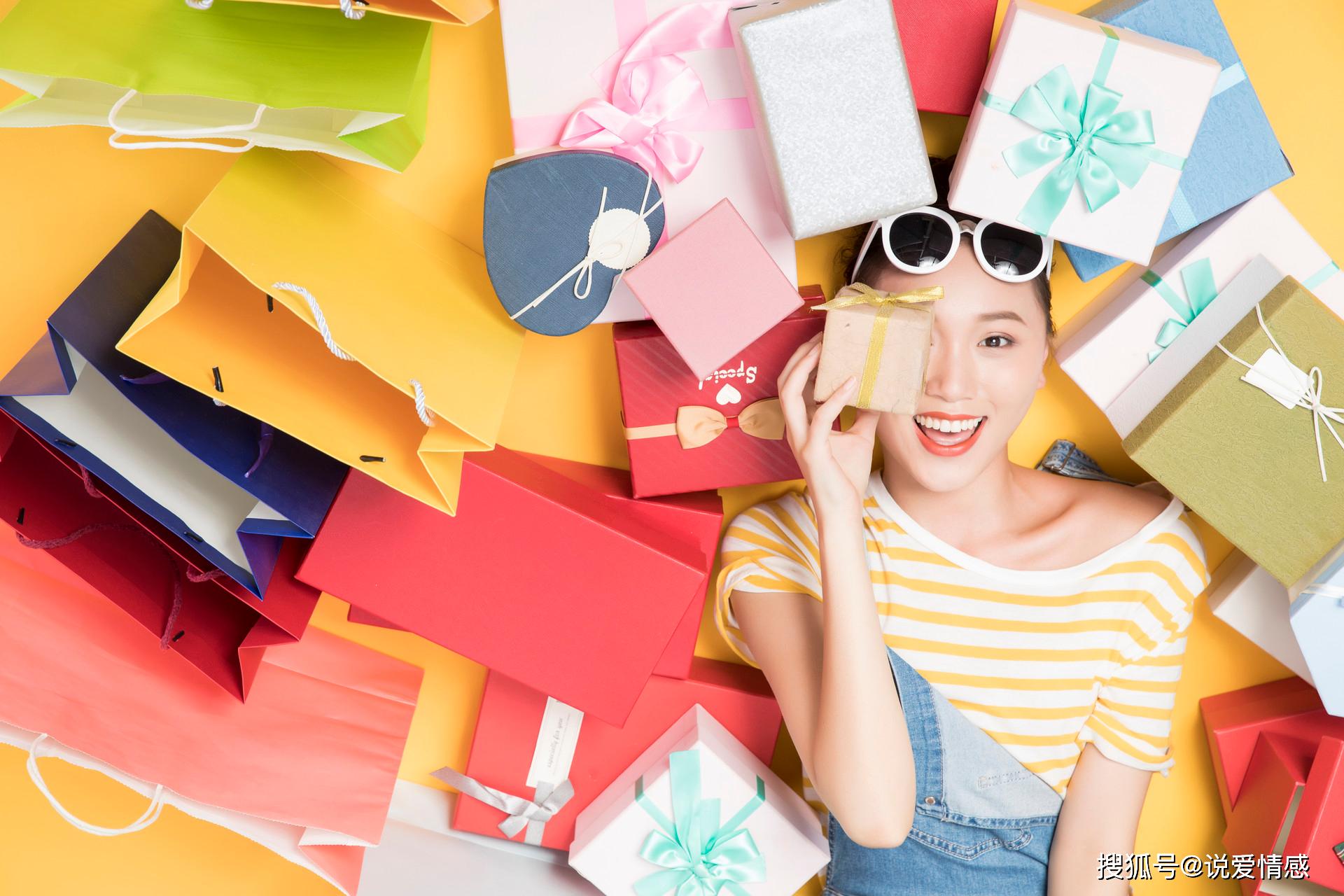 用一张纸做文具盒女生 bb4d0f91f8bd4f5c886a74c841741284.jpeg