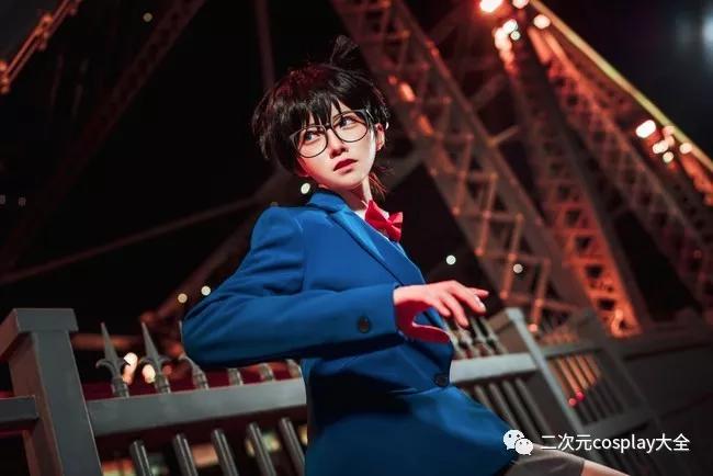 可爱到打破次元壁,名侦探柯南cos,突然响起BG