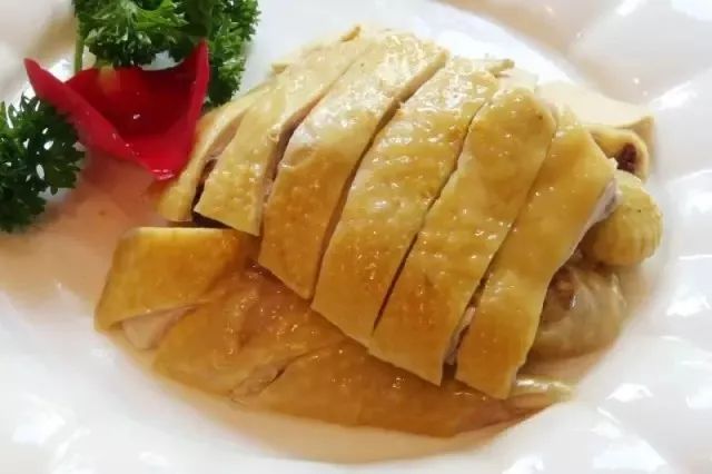 一只鸡的鸡胸肉大概多少克 151224c7934540b79d8545ae0bf9820c.jpeg