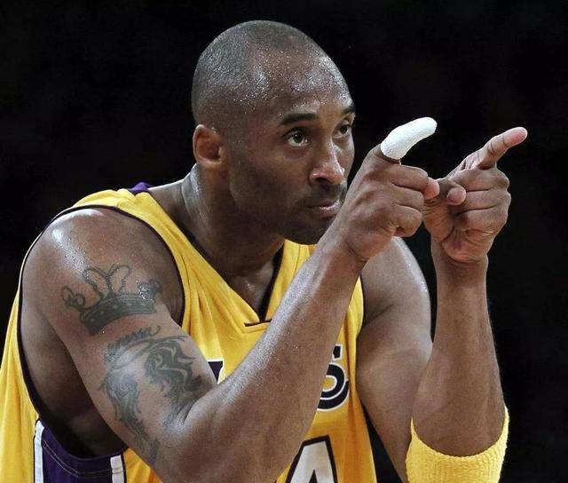 nba球星科比去世:凭什么刷爆中国人朋友圈?