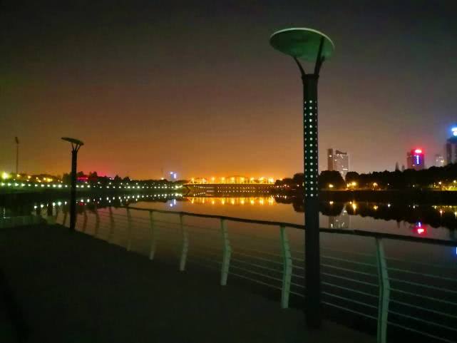 浙江现住人口_浙江纺织人口(3)