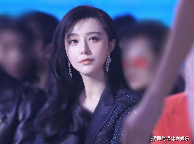 范冰冰现在做什么工作 8edc622f0ce04f348035881d5513a654.jpeg