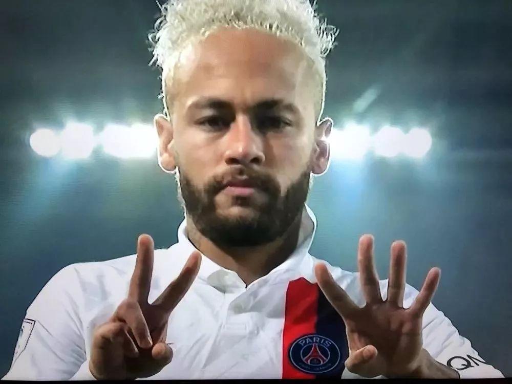 科比去世现场视频 98bebe1aa4054201974ec9561bac0f98.jpeg