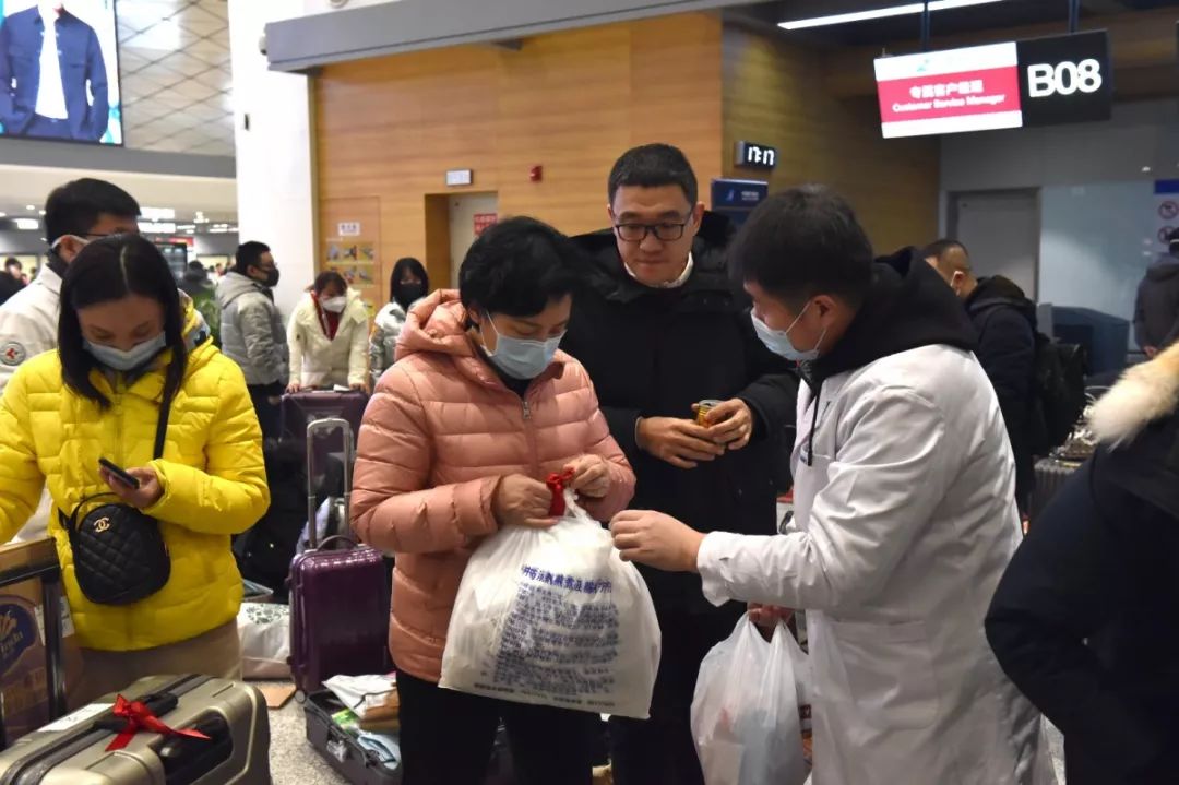 三院最美逆行者记吉林大学中日联谊医院援鄂医疗队二后附队员名单